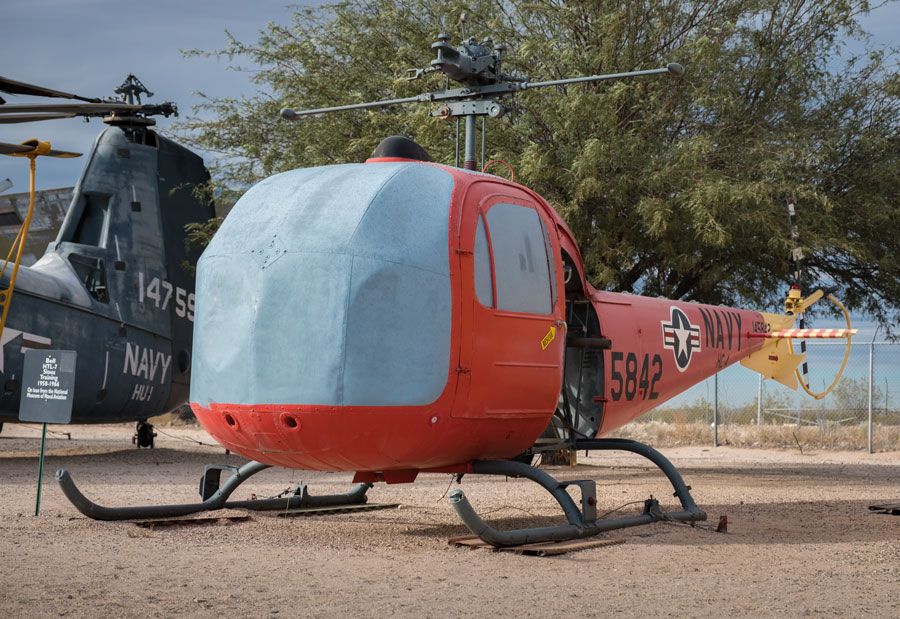 A picture of the Bell HTL-7