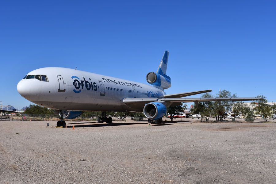 A picture of the Douglas DC-10-10