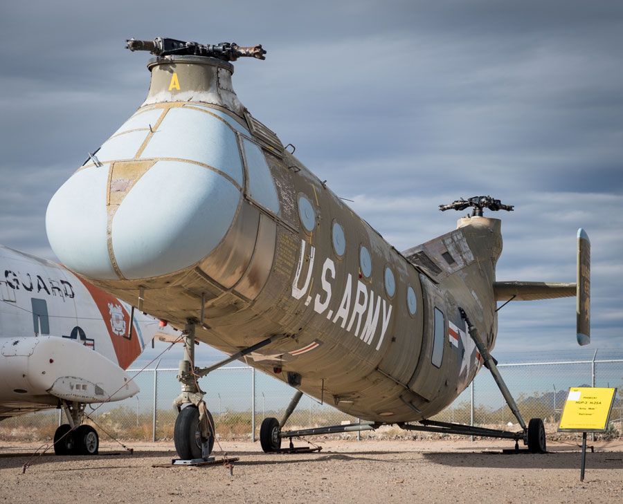 A picture of the Piasecki CH-21C Shawnee